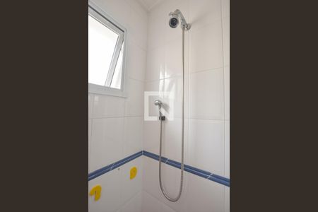 Casa de condomínio à venda com 247m², 4 quartos e 4 vagas Casa de condomínio à venda com 247m², 4 quartos e 4 vagasBanheiro da Suíte 2