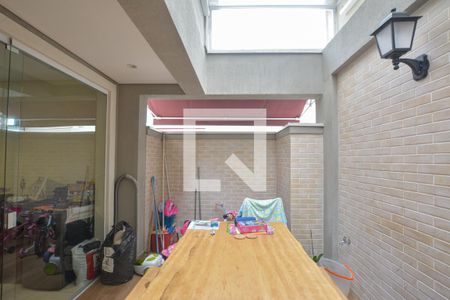 Casa de condomínio à venda com 247m², 4 quartos e 4 vagas Casa de condomínio à venda com 247m², 4 quartos e 4 vagasChurrasqueira