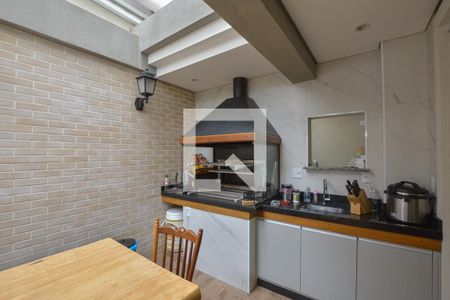 Casa de condomínio à venda com 247m², 4 quartos e 4 vagas Casa de condomínio à venda com 247m², 4 quartos e 4 vagasChurrasqueira