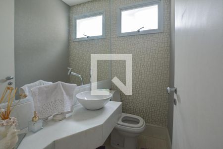 Casa de condomínio à venda com 247m², 4 quartos e 4 vagas Casa de condomínio à venda com 247m², 4 quartos e 4 vagasLavabo