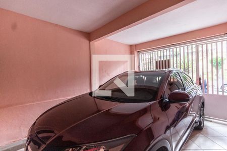 Casa à venda com 123m², 3 quartos e 1 vaga Casa à venda com 123m², 3 quartos e 1 vagaGaragem