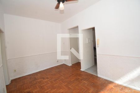 Sala de apartamento para alugar com 1 quarto, 35m² em Vila da Penha, Rio de Janeiro