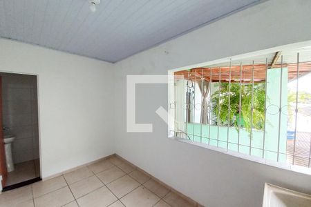 Casa à venda com 282m², 4 quartos e 3 vagas Casa à venda com 282m², 4 quartos e 3 vagasÁrea de Serviço - Casa 1