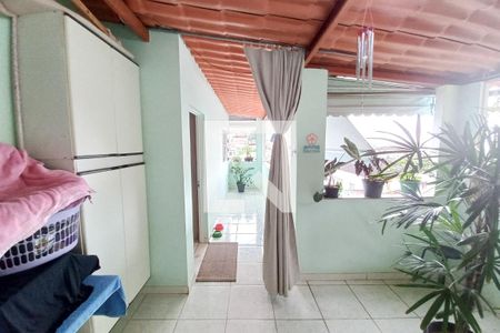 Casa à venda com 282m², 4 quartos e 3 vagas Casa à venda com 282m², 4 quartos e 3 vagasVaranda da suíte - Casa 2