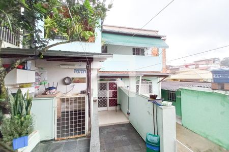 Casa à venda com 282m², 4 quartos e 3 vagas Casa à venda com 282m², 4 quartos e 3 vagasFachada - Casa 2