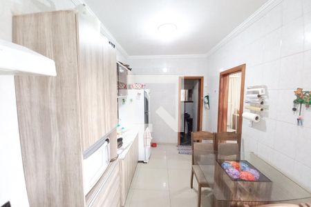 Casa à venda com 282m², 4 quartos e 3 vagas Casa à venda com 282m², 4 quartos e 3 vagasCozinha - casa 2