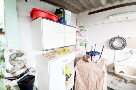 Casa à venda com 282m², 4 quartos e 3 vagas Casa à venda com 282m², 4 quartos e 3 vagasÁrea de Serviço - Casa 2