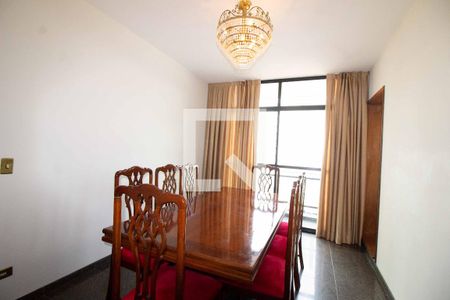 Apartamento à venda com 275m², 4 quartos e 3 vagasSala de Jantar 2