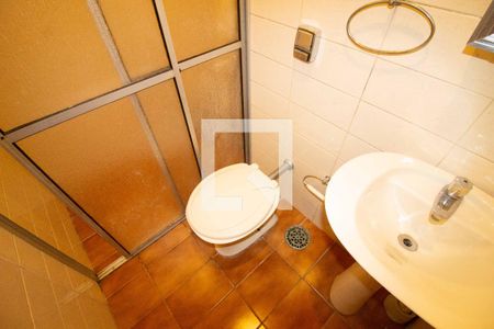 Apartamento à venda com 275m², 4 quartos e 3 vagasBanheiro da Área de Serviço