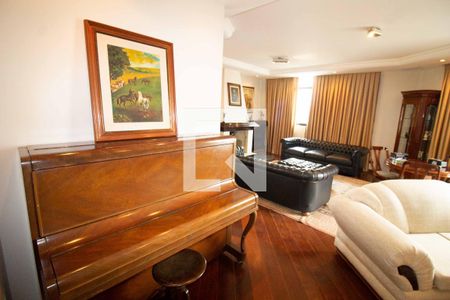 Apartamento à venda com 275m², 4 quartos e 3 vagasSala