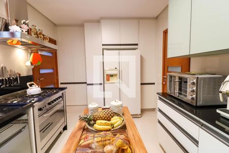 Casa à venda com 250m², 3 quartos e 3 vagasCozinha