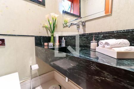 Casa à venda com 250m², 3 quartos e 3 vagasLavabo