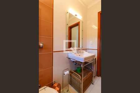 Casa à venda com 250m², 3 quartos e 3 vagasBanheiro da Suíte 2