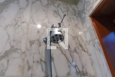 Casa à venda com 250m², 3 quartos e 3 vagasBanheiro Corredor