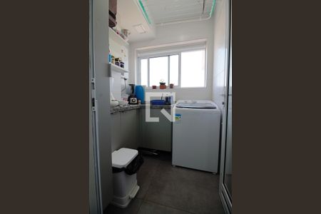 Apartamento à venda com 87m², 2 quartos e 2 vagas Apartamento à venda com 87m², 2 quartos e 2 vagasÁrea de Serviço