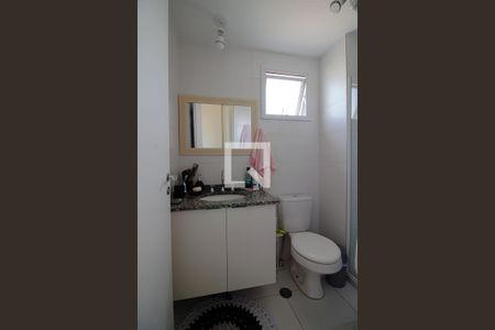 Apartamento à venda com 87m², 2 quartos e 2 vagas Apartamento à venda com 87m², 2 quartos e 2 vagasBanheiro da Suíte 1