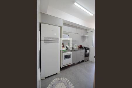 Apartamento à venda com 87m², 2 quartos e 2 vagas Apartamento à venda com 87m², 2 quartos e 2 vagasCozinha