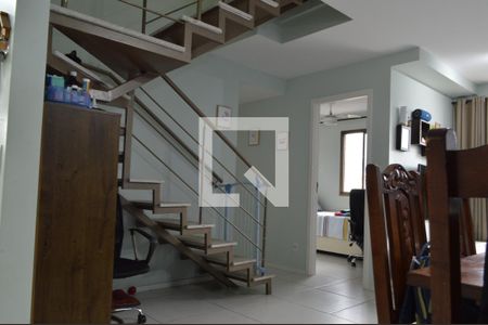 Sala de apartamento para alugar com 3 quartos, 116m² em Freguesia de Jacarepaguá, Rio de Janeiro