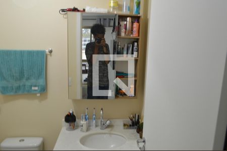 Apartamento à venda com 116m², 3 quartos e 1 vagaBanheiro da Suíte