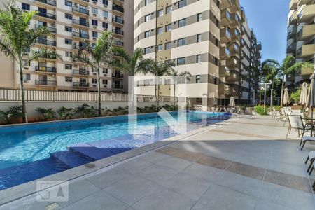Apartamento para alugar com 116m², 3 quartos e 1 vaga Apartamento para alugar com 116m², 3 quartos e 1 vagaÁrea comum - Piscina