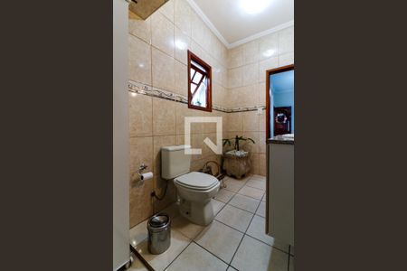 Casa à venda com 280m², 2 quartos e 2 vagasBanheiro Social