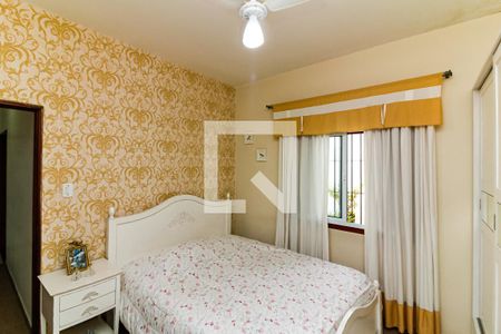 Casa à venda com 280m², 2 quartos e 2 vagasQuarto 1 - Suíte