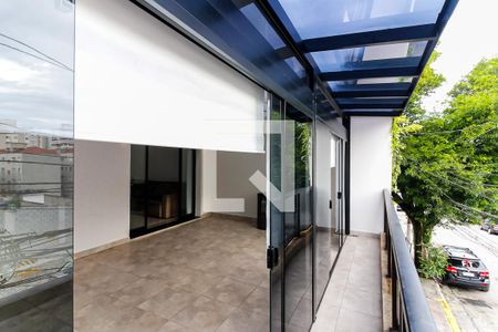 Casa à venda com 280m², 2 quartos e 2 vagasSacada da Varanda da Sala