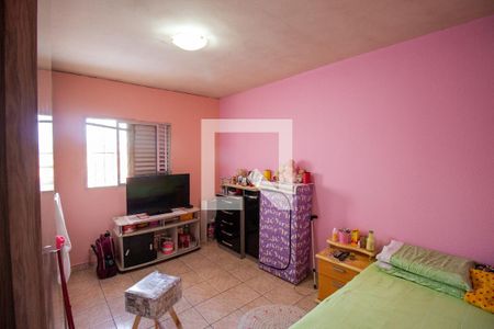 Casa à venda com 135m², 3 quartos e 3 vagas Casa à venda com 135m², 3 quartos e 3 vagasQuarto 1