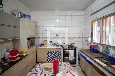 Casa à venda com 135m², 3 quartos e 3 vagas Casa à venda com 135m², 3 quartos e 3 vagasCozinha