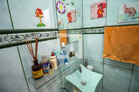 Casa à venda com 135m², 3 quartos e 3 vagas Casa à venda com 135m², 3 quartos e 3 vagasBanheiro 2