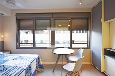 Studio de kitnet/studio para alugar com 1 quarto, 27m² em Centro Histórico, Porto Alegre