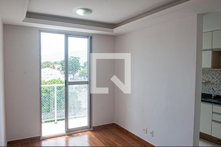 sala de apartamento para alugar com 2 quartos, 50m² em Taquara, Rio de Janeiro