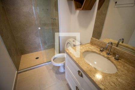 Apartamento à venda com 93m², 2 quartos e 2 vagasBanheiro da Suíte 2