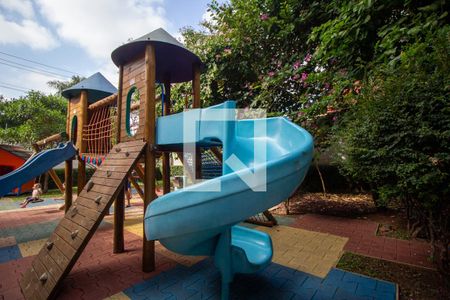 Apartamento à venda com 93m², 2 quartos e 2 vagasÁrea comum - Playground