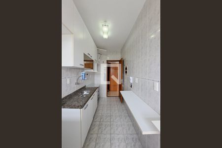 Apartamento à venda com 57m², 2 quartos e 1 vaga Apartamento à venda com 57m², 2 quartos e 1 vagaCozinha