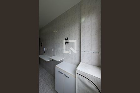 Apartamento à venda com 57m², 2 quartos e 1 vaga Apartamento à venda com 57m², 2 quartos e 1 vagaÁrea de Serviço