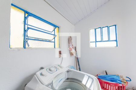 Casa para alugar com 100m², 2 quartos e 1 vagaÁrea de serviço