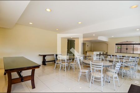 Apartamento para alugar com 96m², 3 quartos e 1 vagaÁrea comum - Salão de festas