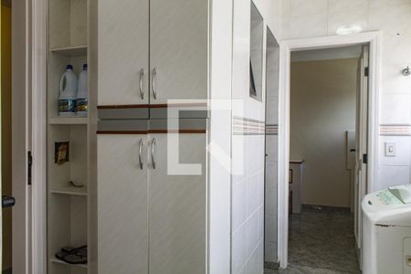 Apartamento para alugar com 220m², 4 quartos e 2 vagasÁrea de Serviço