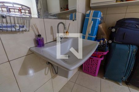 Casa para alugar com 245m², 3 quartos e 2 vagasBanheiro Suíte 