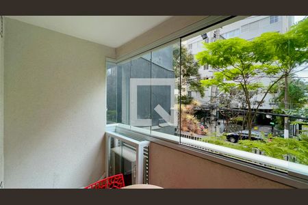 Varanda de kitnet/studio para alugar com 1 quarto, 24m² em Vila Madalena, São Paulo