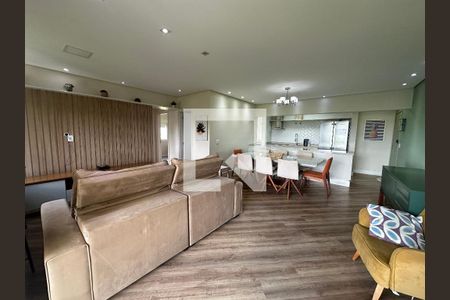 Sala de apartamento para alugar com 2 quartos, 87m² em Jardim Tupanci, Barueri