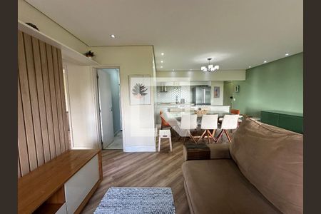 Sala de apartamento para alugar com 2 quartos, 87m² em Jardim Tupanci, Barueri
