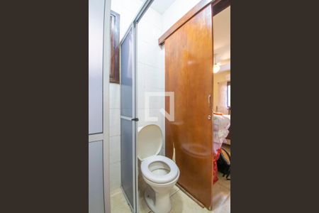 Casa à venda com 111m², 3 quartos e 3 vagasBanheiro da Suíte