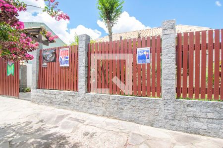 Casa à venda com 111m², 3 quartos e 3 vagasFachada