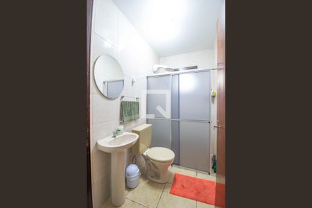 Casa à venda com 111m², 3 quartos e 3 vagasBanheiro Corredor