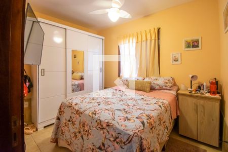 Quarto 2 de casa à venda com 3 quartos, 111m² em Espírito Santo, Porto Alegre