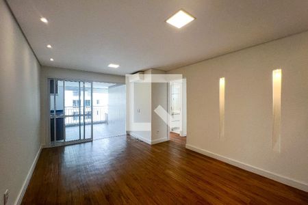 Apartamento à venda com 76m², 2 quartos e 2 vagasSala