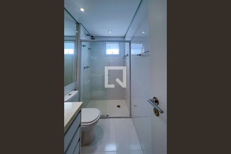 Apartamento à venda com 76m², 2 quartos e 2 vagasBanheiro da Suíte