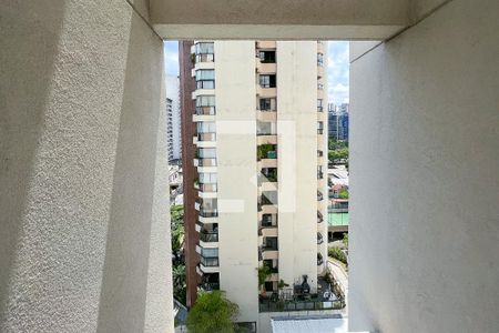 Apartamento à venda com 76m², 2 quartos e 2 vagasVista
